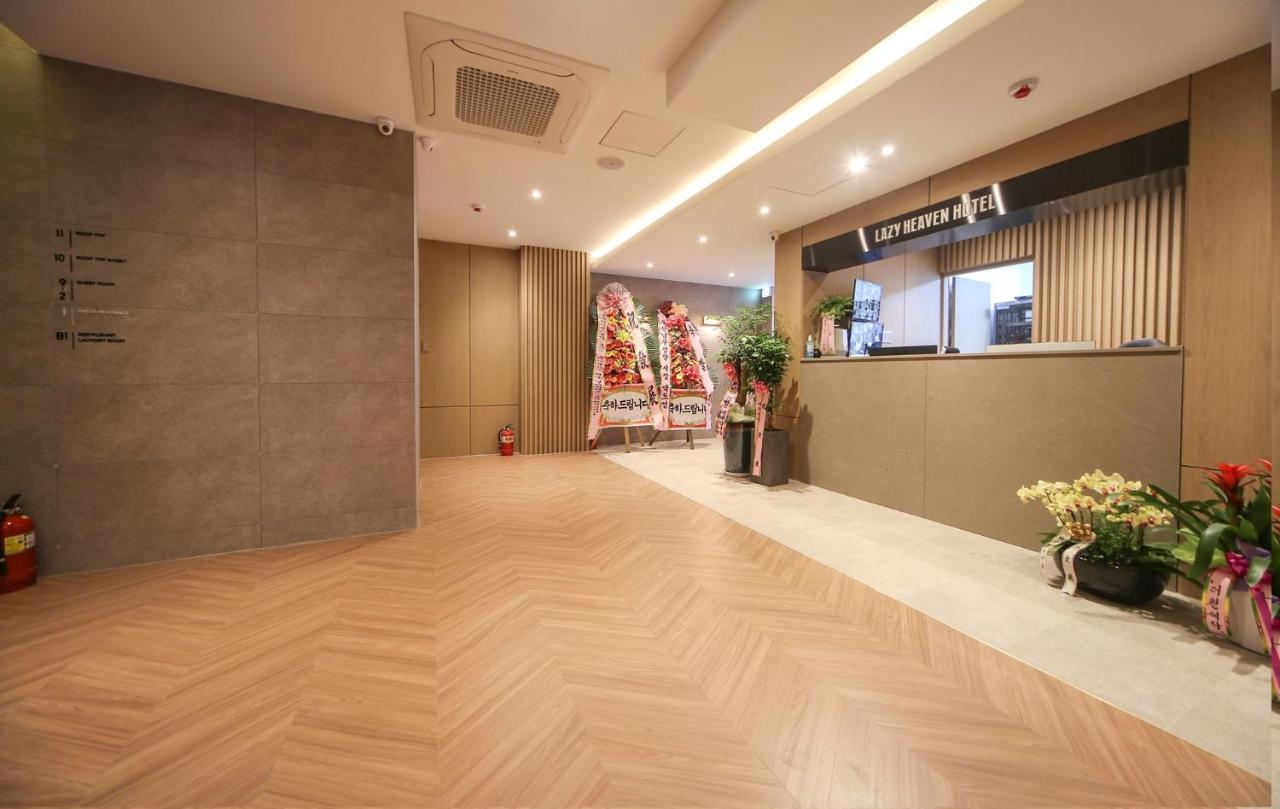 Hotel Lazy Heaven Changwon Exteriör bild