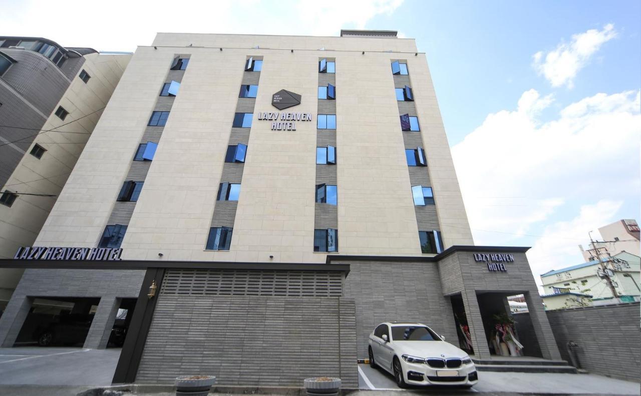 Hotel Lazy Heaven Changwon Exteriör bild