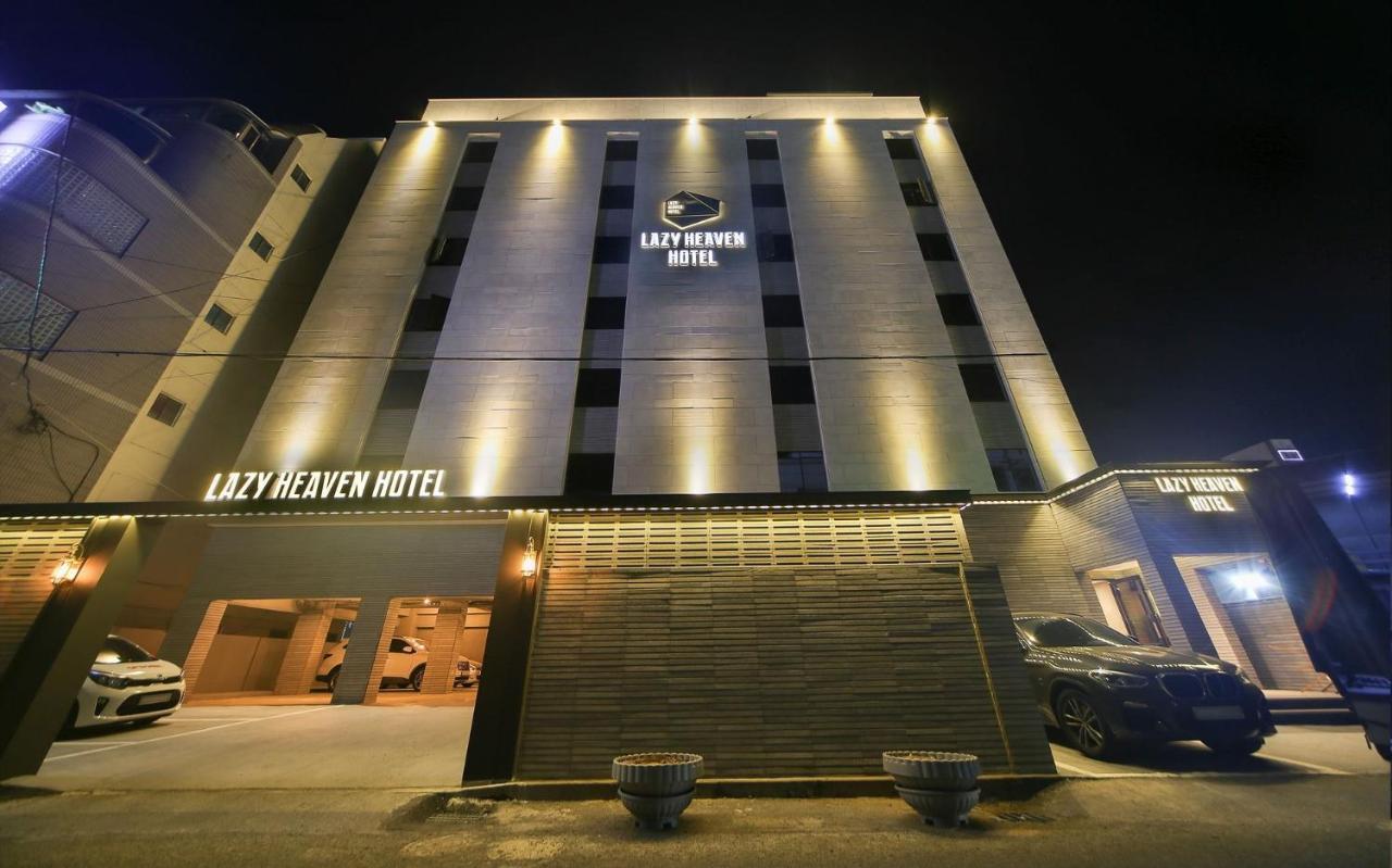 Hotel Lazy Heaven Changwon Exteriör bild