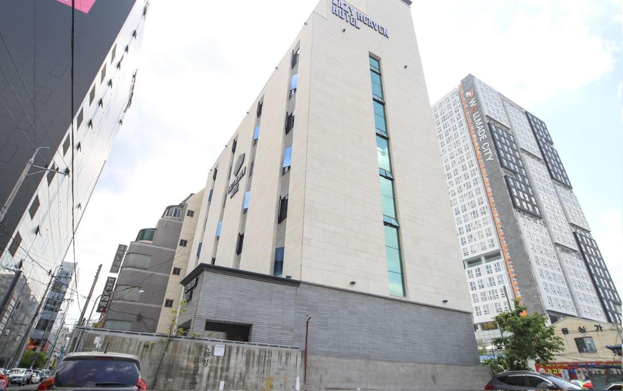 Hotel Lazy Heaven Changwon Exteriör bild